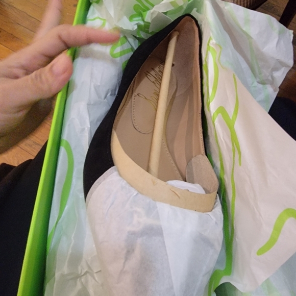 Black Pointed-Toe Flats with Bow Detail - Picture 7 of 7